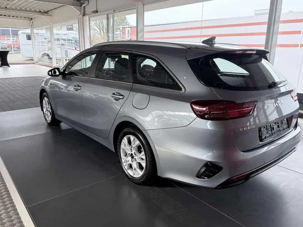 Kia Ceed SW 1.5T DCT7 JBL Sound Edition 11/2022-photo-3