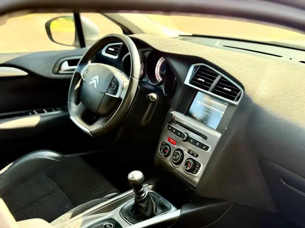 Citroën C4 Lim. Shine/LED/PDC/Garantie/Tüv neu 03/2016-photo-17