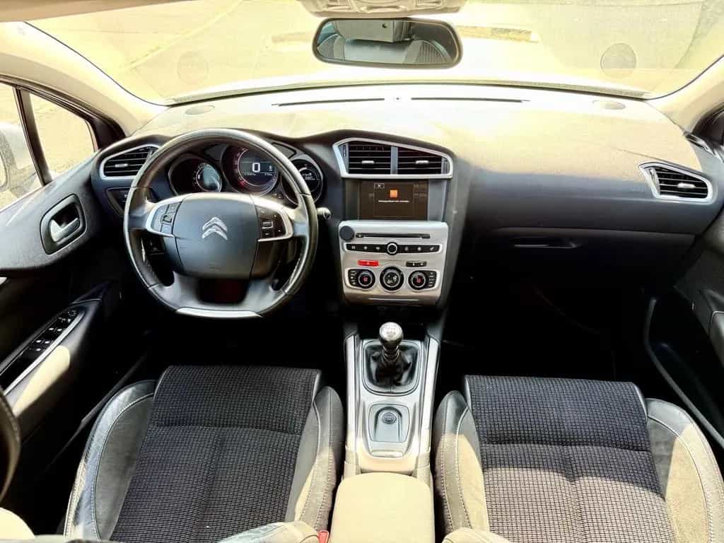 Citroën C4 Lim. Shine/LED/PDC/Garantie/Tüv neu 03/2016-photo-18
