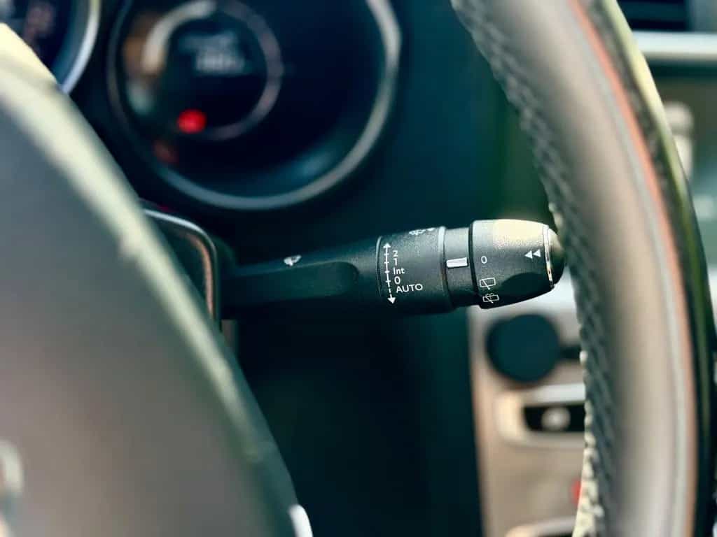 Citroën C4 Lim. Shine/LED/PDC/Garantie/Tüv neu 03/2016-photo-26