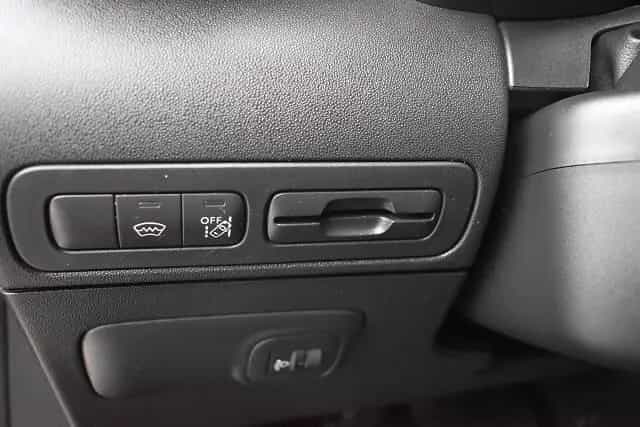 Citroën C3 Aircross 110 SHINE Navi Allwetter Frontscheib 08/2022-photo-5