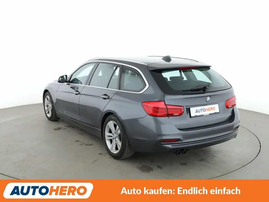 BMW 3 Series 320d EfficientDynamics Sport Line Aut.*NAVI*LED* 05/2019-photo-3
