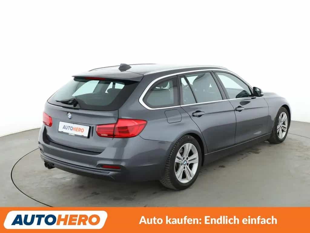 BMW 3 Series 320d EfficientDynamics Sport Line Aut.*NAVI*LED* 05/2019-photo-5