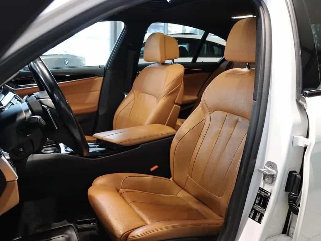 BMW 5 Series 530d Sport Line "Limousine" AHK Head-Up 10/2018-photo-15