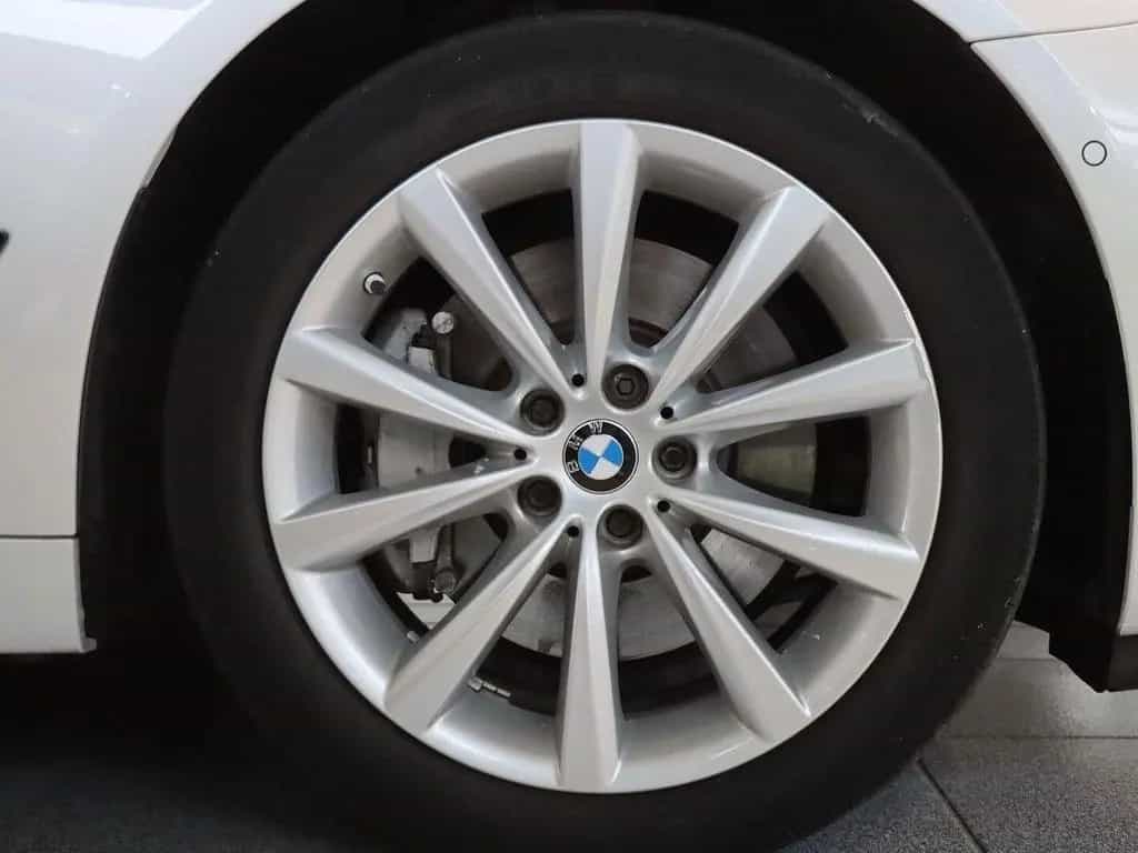 BMW 5 Series 530d Sport Line "Limousine" AHK Head-Up 10/2018-photo-5