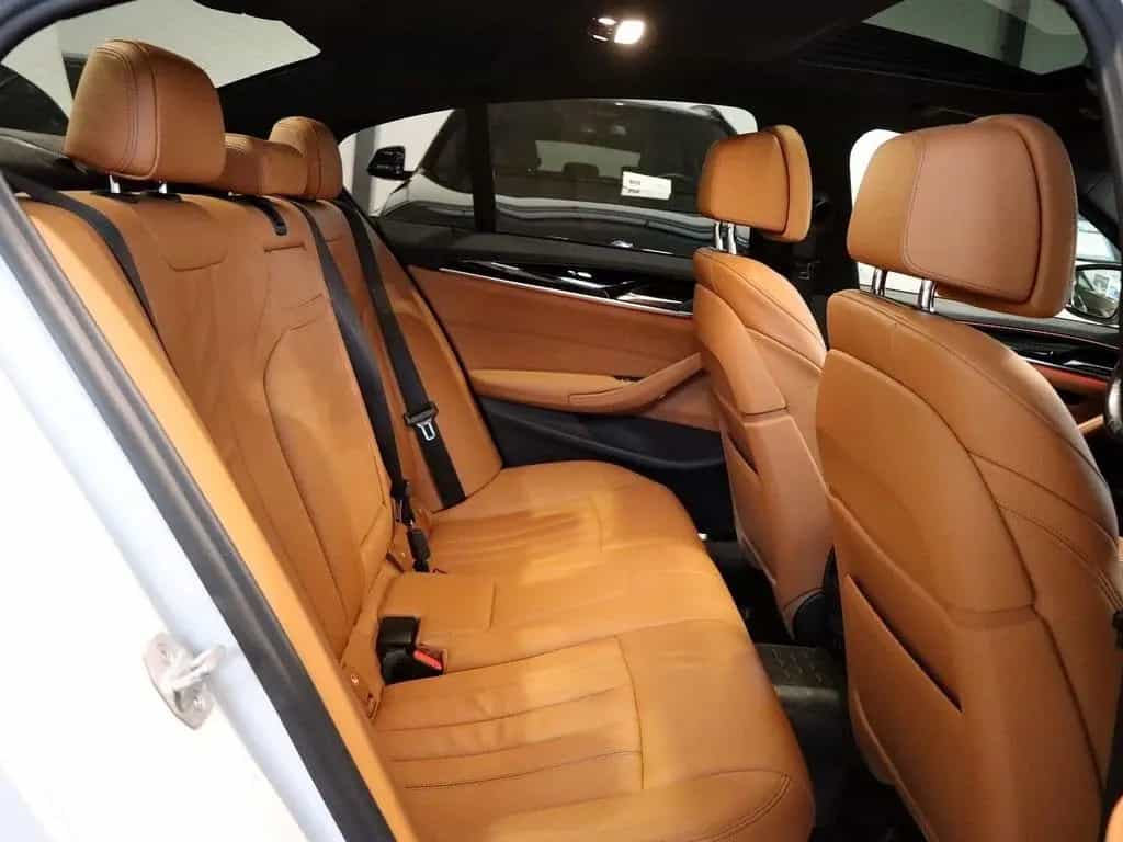 BMW 5 Series 530d Sport Line "Limousine" AHK Head-Up 10/2018-photo-7