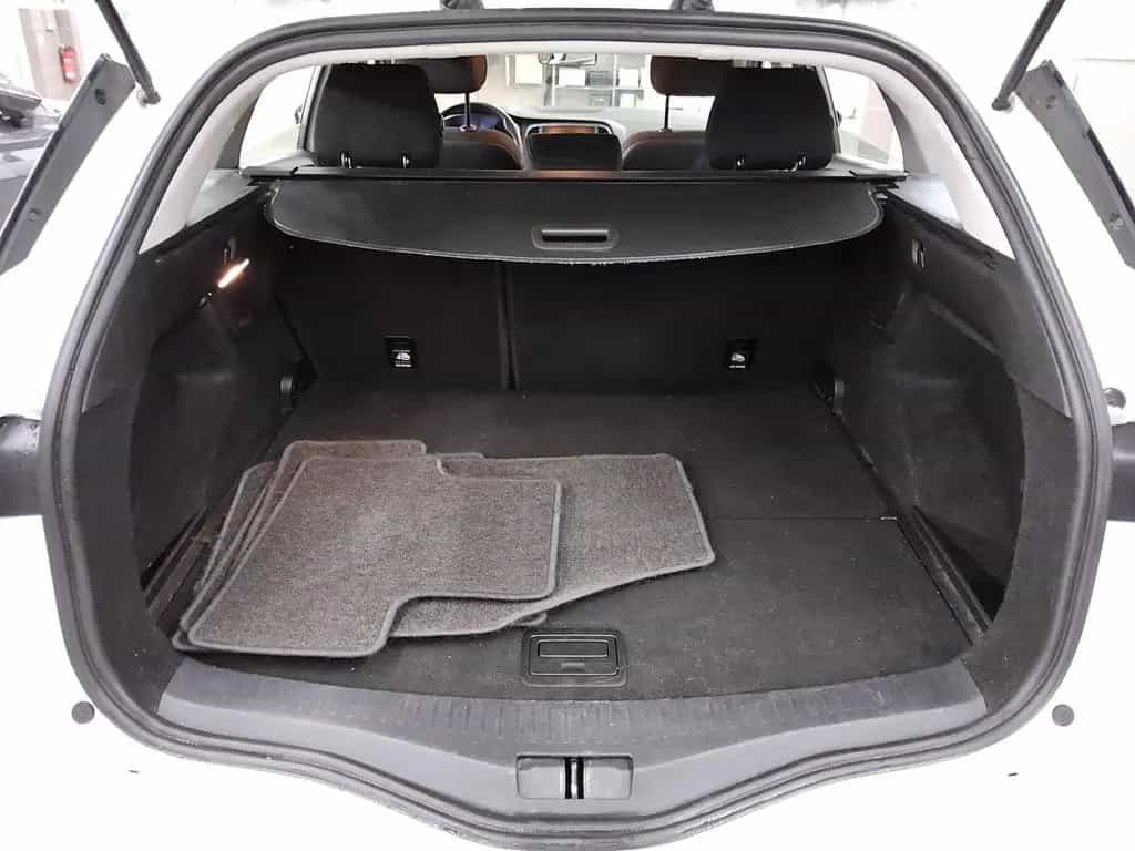 Renault Megane Grandtour Autom. AHK Navi SHZ Tempomat 12/2019-photo-10