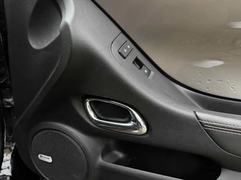 Chevrolet Camaro Coupe*RS*Schaltgetriebe*Head-Up Display* 07/2013-photo-14