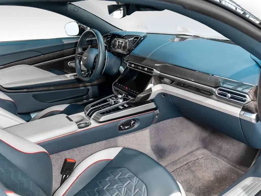 Aston Martin Vanquish | Full Spec | Full Carbon Exterior 03/2025-photo-18