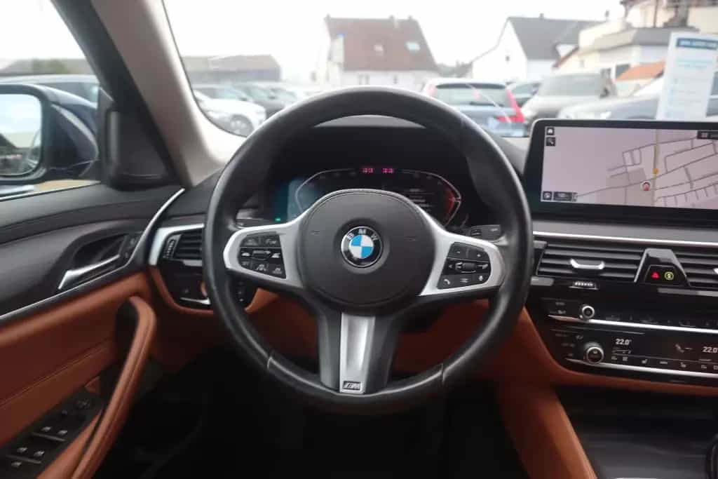 BMW 5 Series 520d Aut. Luxury Line|NAVIGATION|R-CAM|LEDER| 09/2020-photo-16