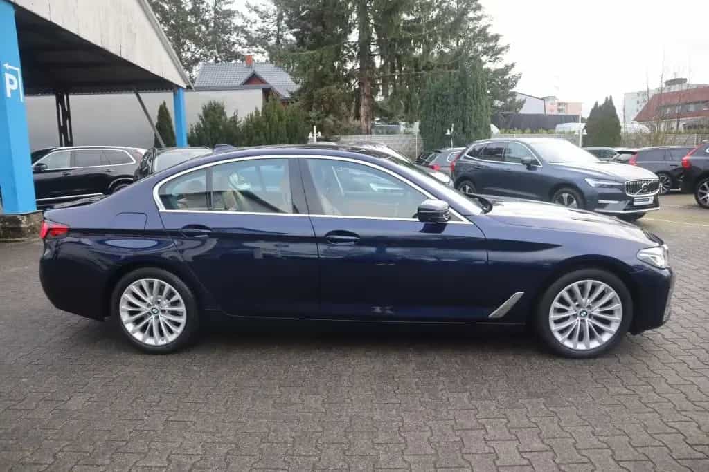 BMW 5 Series 520d Aut. Luxury Line|NAVIGATION|R-CAM|LEDER| 09/2020-photo-5