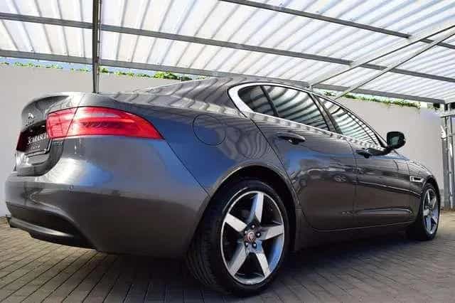 Jaguar XE 2.0 D 180 cv Automatica Prestige 09/2015-photo-5
