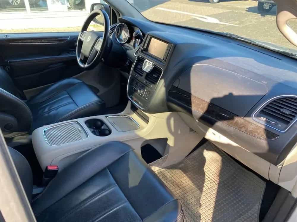 Lancia Voyager CRD 2.8 05/2012-photo-12