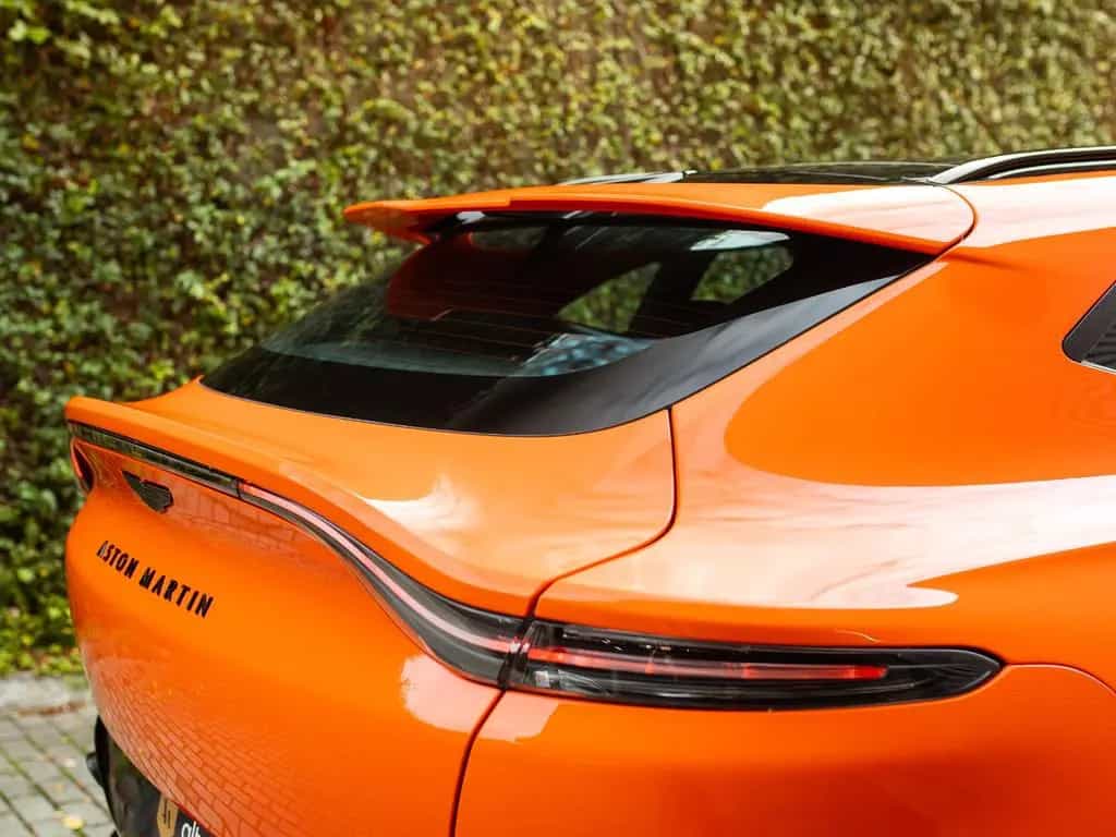 Aston Martin DBX 707 | NEW | VAT | Synapse Orange null-photo-17