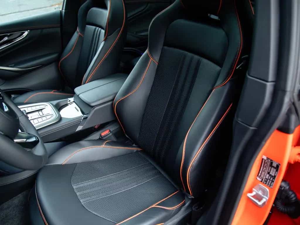 Aston Martin DBX 707 | NEW | VAT | Synapse Orange null-photo-21