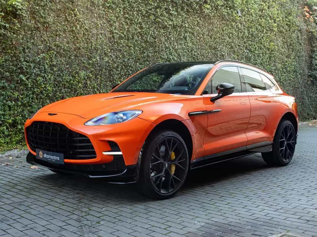 Aston Martin DBX 707 | NEW | VAT | Synapse Orange null-photo-3