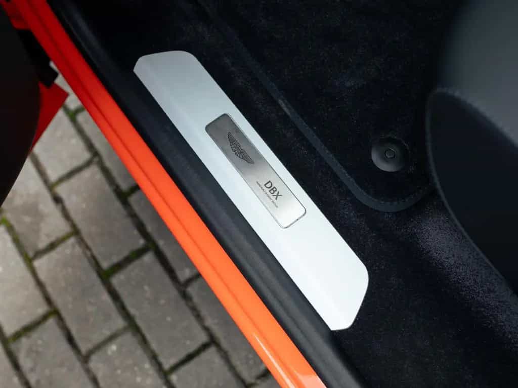 Aston Martin DBX 707 | NEW | VAT | Synapse Orange null-photo-43
