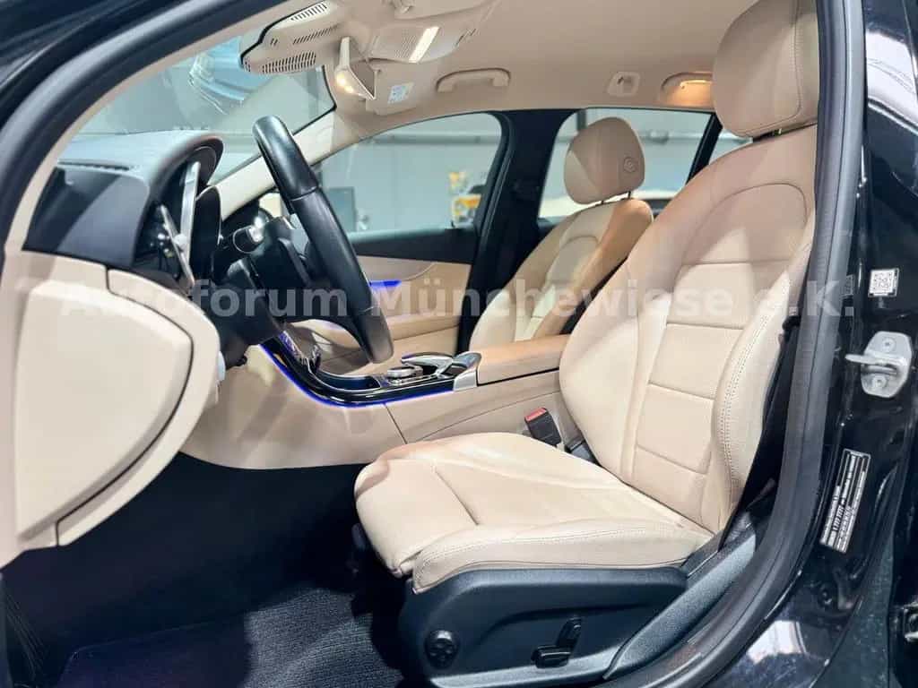 Mercedes-Benz C-Class 180 T CGI Avantgarde *AMBIENTE*LED*LEDER*MBUX* 06/2019-photo-10