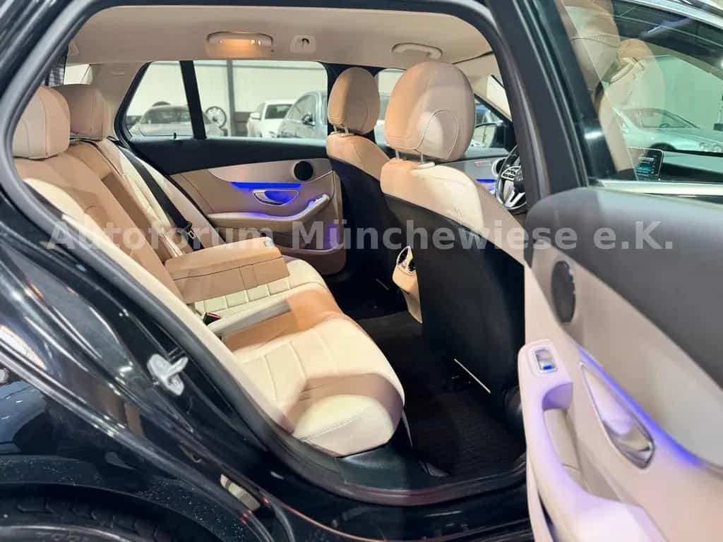 Mercedes-Benz C-Class 180 T CGI Avantgarde *AMBIENTE*LED*LEDER*MBUX* 06/2019-photo-13