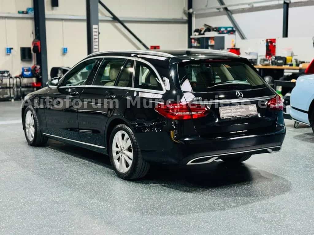 Mercedes-Benz C-Class 180 T CGI Avantgarde *AMBIENTE*LED*LEDER*MBUX* 06/2019-photo-2