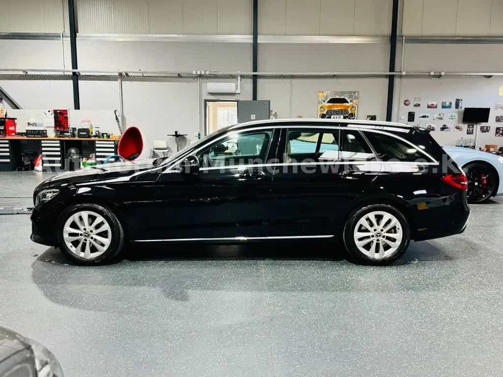 Mercedes-Benz C-Class 180 T CGI Avantgarde *AMBIENTE*LED*LEDER*MBUX* 06/2019-photo-4