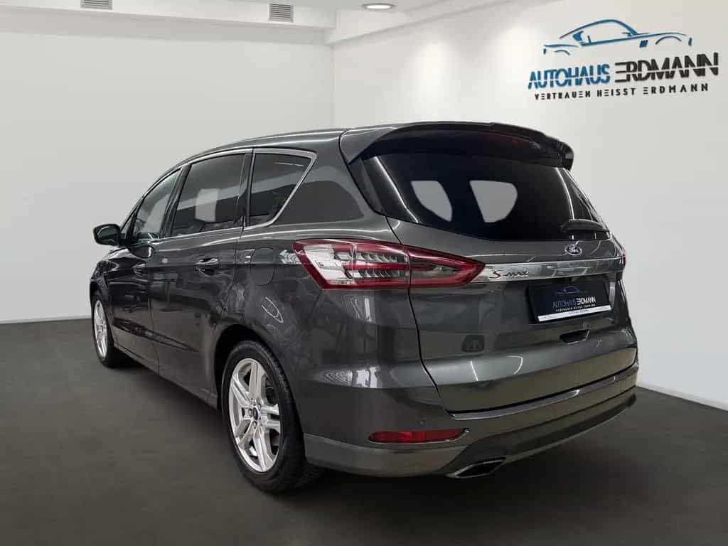 Ford S-Max 2,0 Titanium*Autom*7-Sitzer*Pano*Nav*Spur 12/2015-photo-4