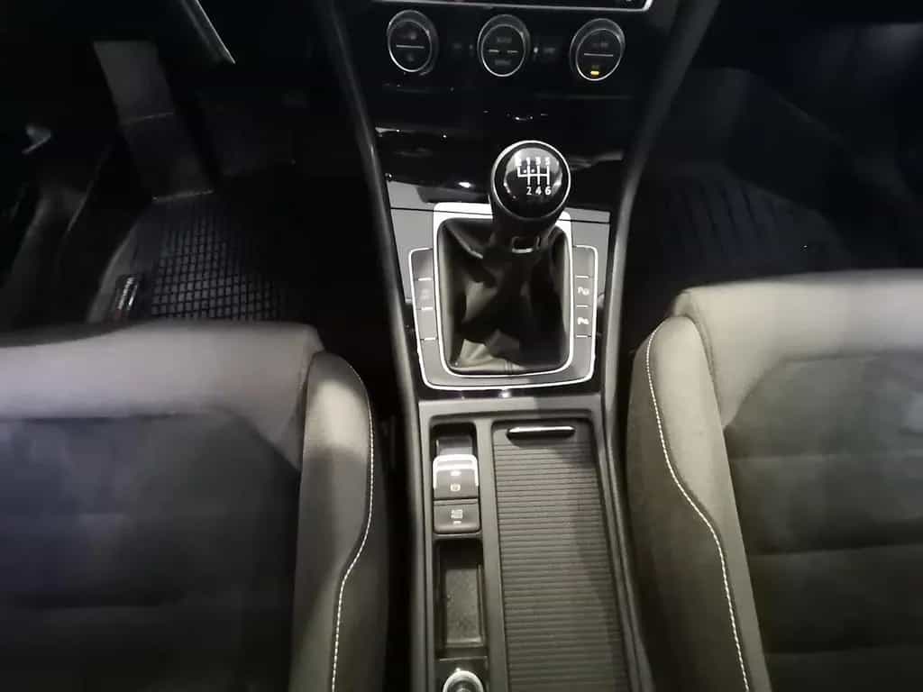 Volkswagen Golf 1.4 TSI Highline AHK schwenbar|Winter|Klima 12/2014-photo-16