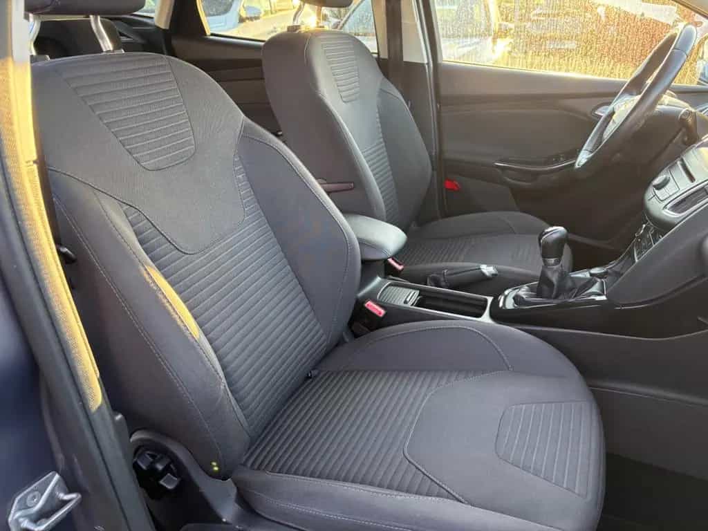 Ford Focus 1,0 EcoBoost Titanium+Zahnriemen neu 09/2015-photo-10