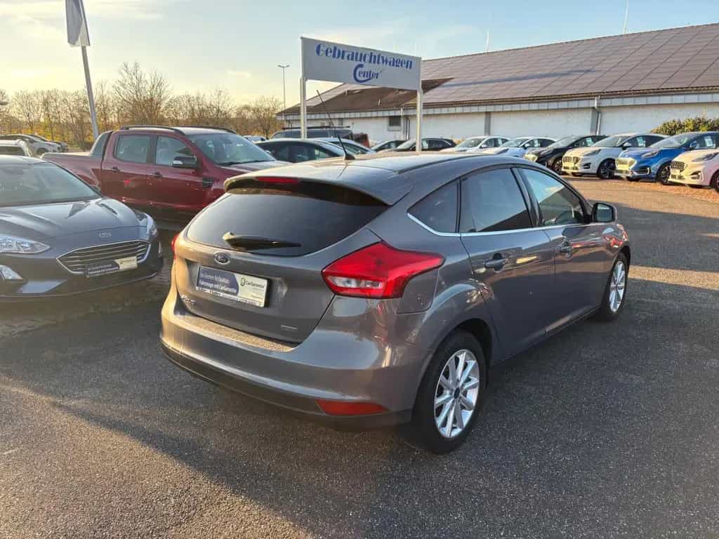 Ford Focus 1,0 EcoBoost Titanium+Zahnriemen neu 09/2015-photo-4