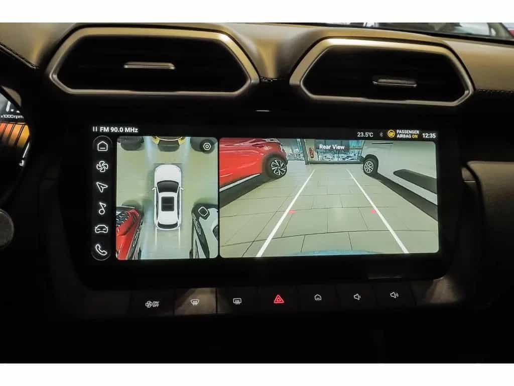 MG ZS 1.5 Comfort +ALLWETTER+CARPLAY+360°KAMERA+DAB 11/2025-photo-12