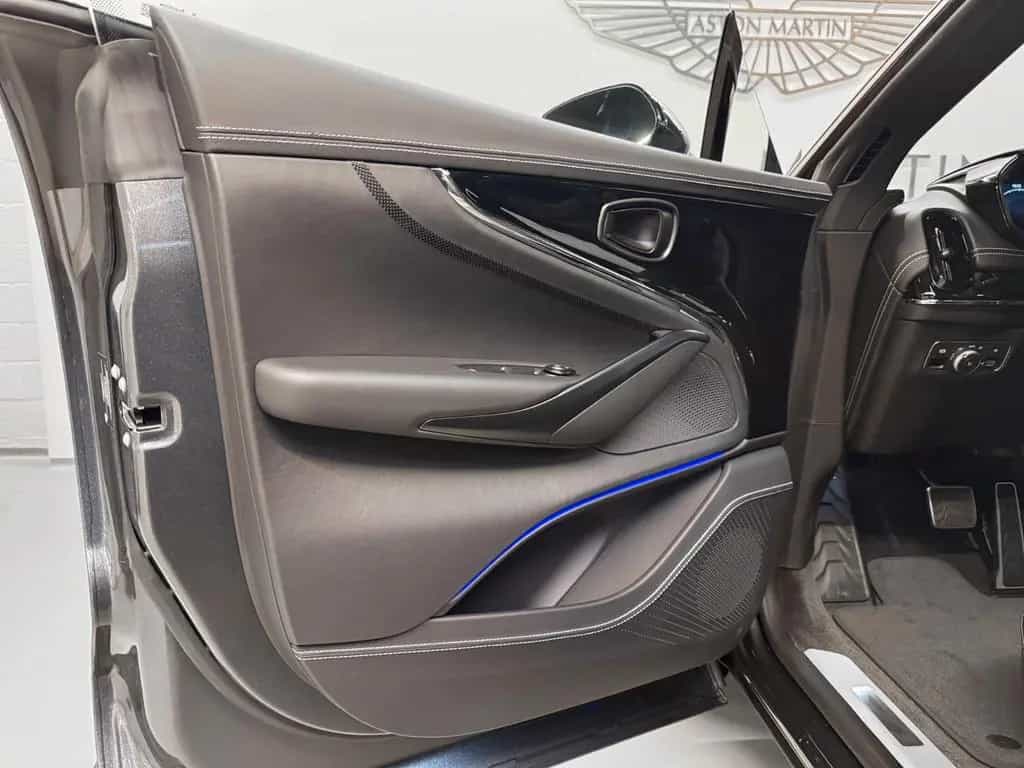 Aston Martin DBX 707 NEW INFOTAINMENT | Aston Martin Brussels 05/2026-photo-20