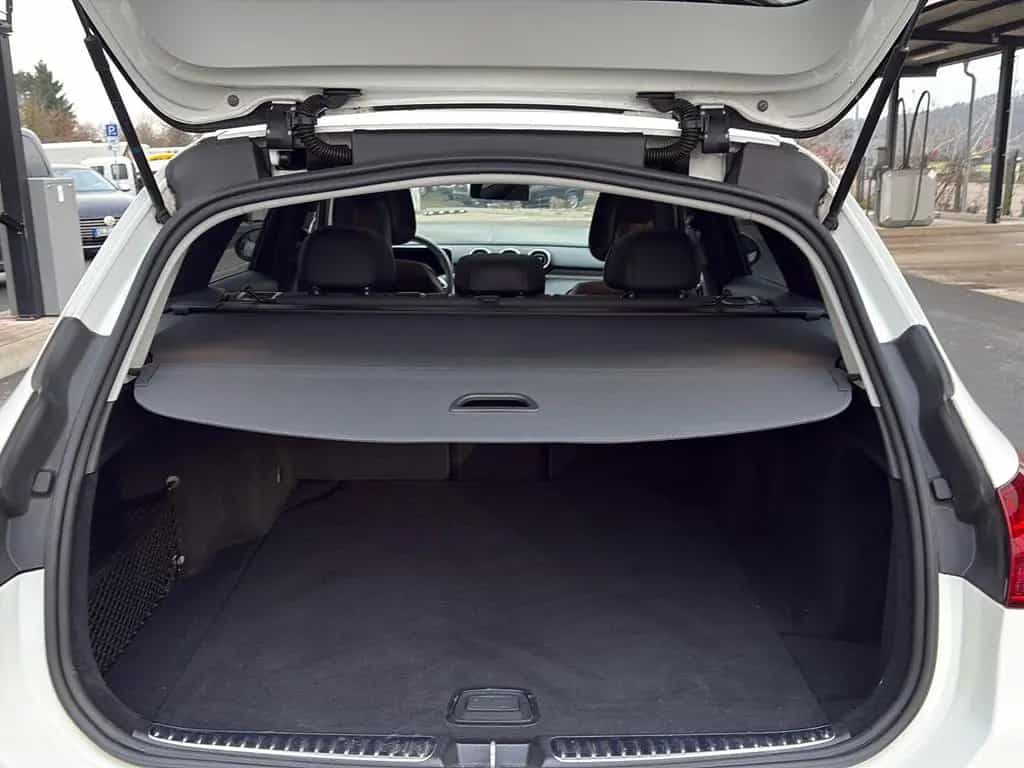 Mercedes-Benz C 180 T Pano*Leder*AHK*Kamera*TW*LedHigh*Memory 05/2023-photo-24
