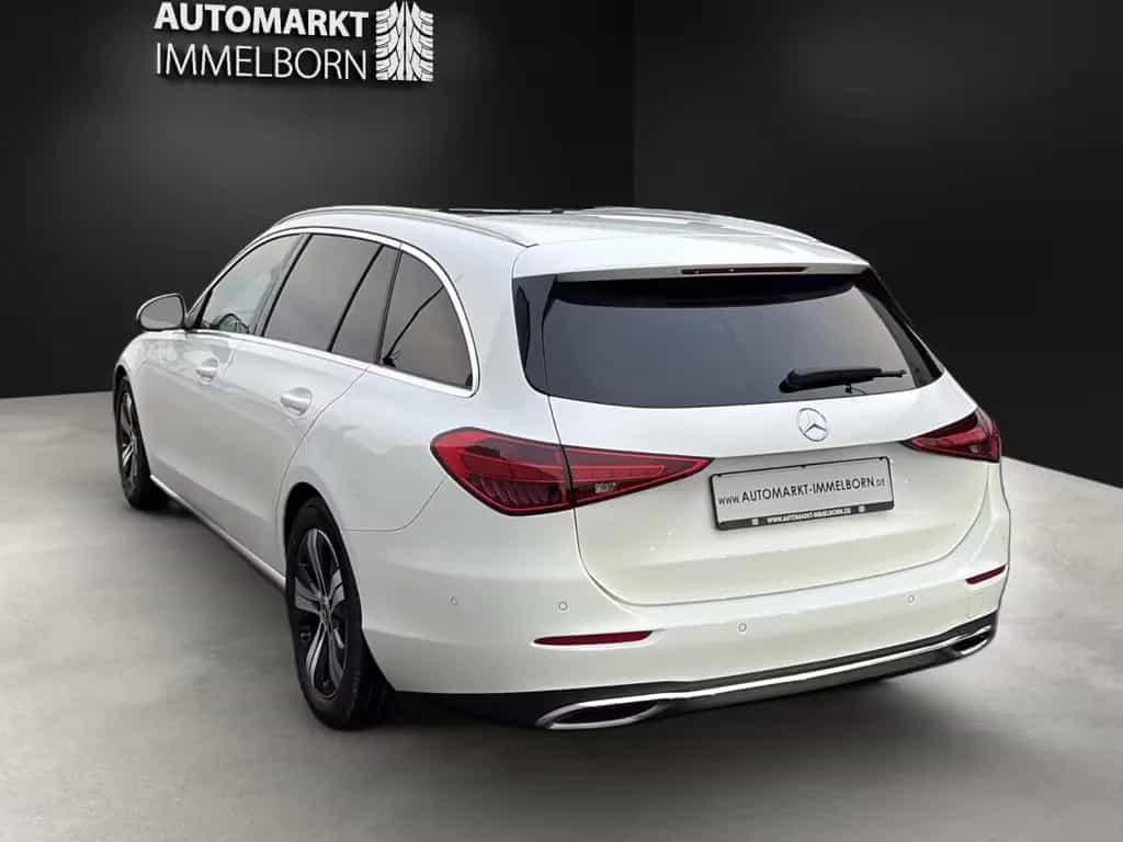 Mercedes-Benz C 180 T Pano*Leder*AHK*Kamera*TW*LedHigh*Memory 05/2023-photo-3