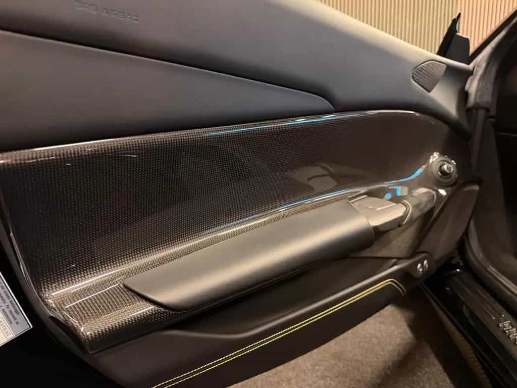 Ferrari 488 GTB Carbon Sitze Golddrake, Garantie bis 03/2028 03/2019-photo-14