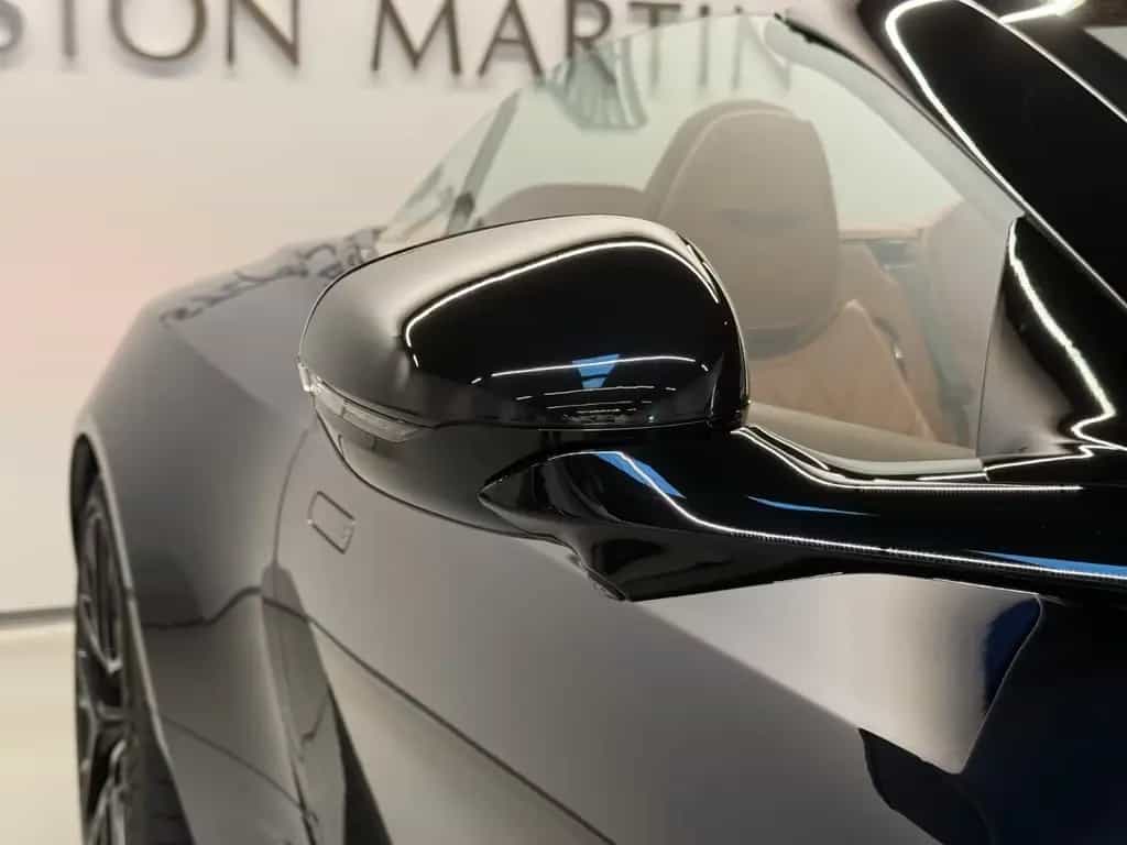 Aston Martin DB12 Volante | NEW 2026 MODELYEAR null-photo-10