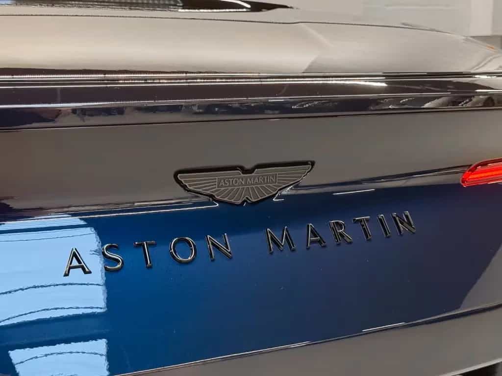 Aston Martin DB12 Volante | NEW 2026 MODELYEAR null-photo-14