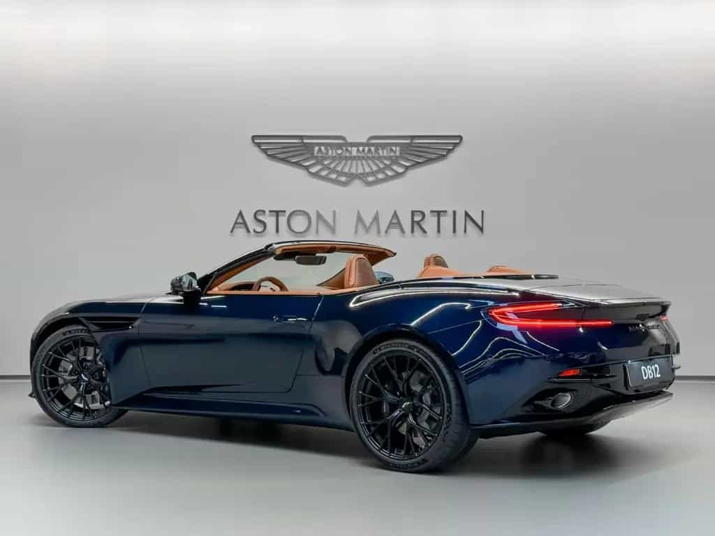 Aston Martin DB12 Volante | NEW 2026 MODELYEAR null-photo-3