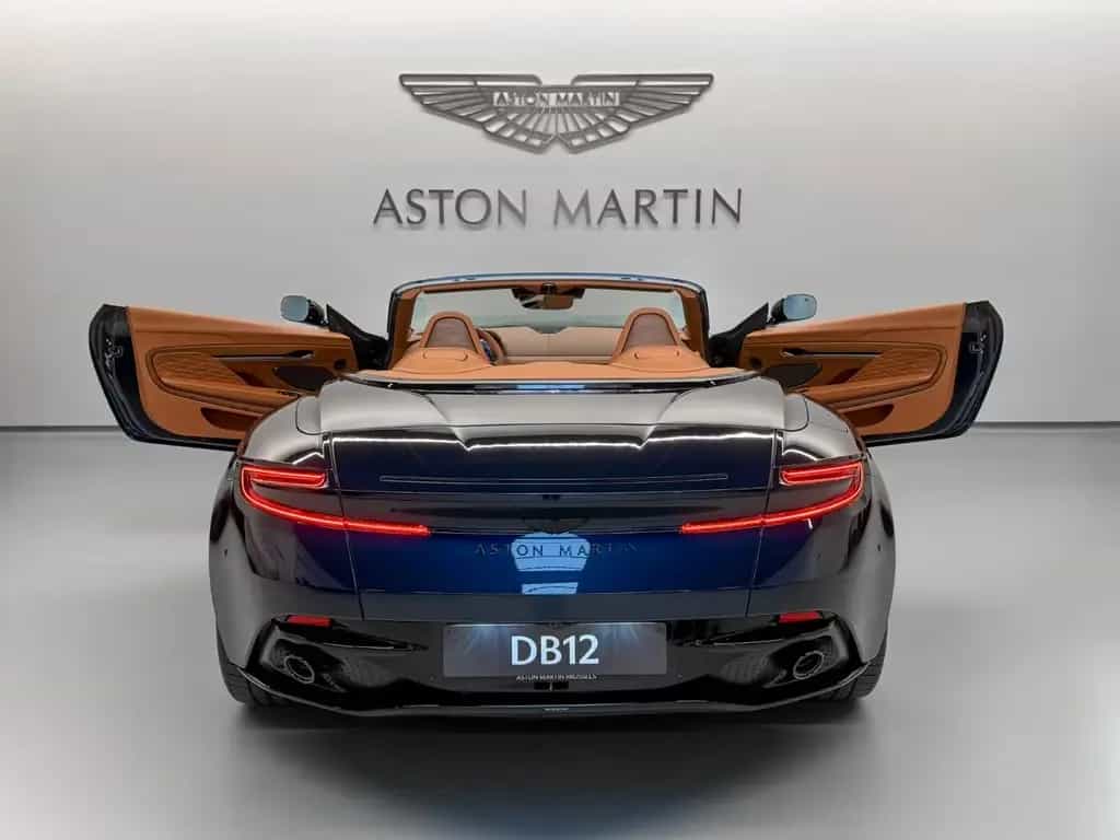 Aston Martin DB12 Volante | NEW 2026 MODELYEAR null-photo-7