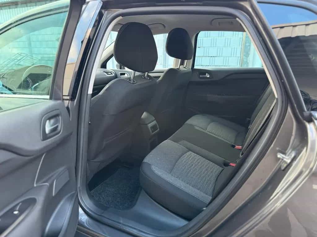 Citroën C4 PURETECH Selection 130 *START & STOP*PDC*KLIM 12/2016-photo-26
