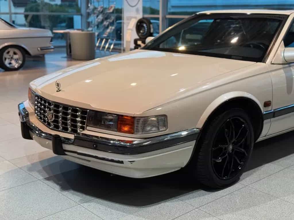 Cadillac Seville SLS V8 Northstar 32 V TÜV Neu 12/1996-photo-2