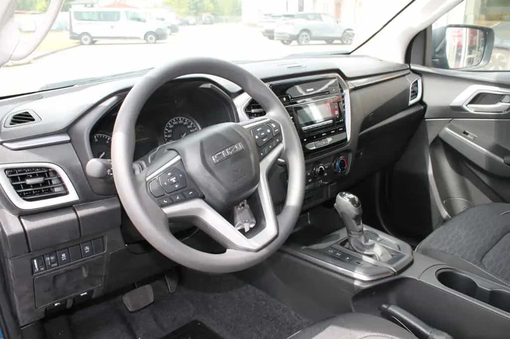 Isuzu D-Max Double Cab 4x4 LS / AHZV+Laderaumwanne 03/2025-photo-13