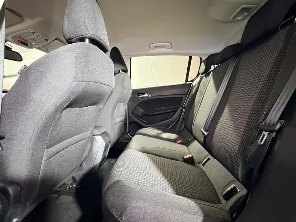 Peugeot 308 Active Pack Automatik Navi Einparkhilfe 10/2021-photo-26