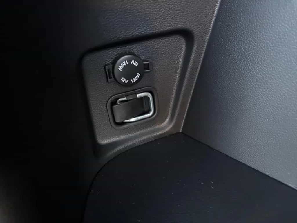 KGM Korando 1,5L 120KW(163PS) Nomad,AT, Navi, Rückfa null-photo-26