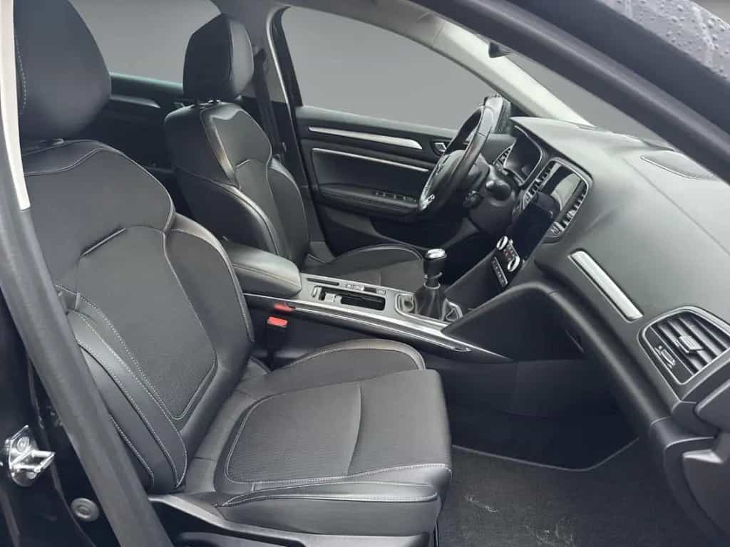 Renault Megane Intens TCe 140+NAVI+PDC+SHZ+EASY-PARK+ 07/2022-photo-12