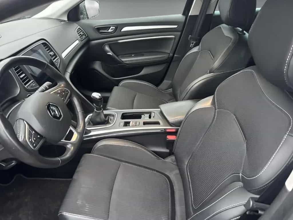 Renault Megane Intens TCe 140+NAVI+PDC+SHZ+EASY-PARK+ 07/2022-photo-7