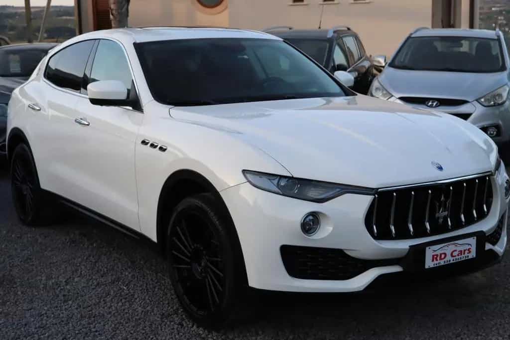 Maserati Levante V6 Diesel 275 CV AWD TETTUCCIO 01/2017-photo-1