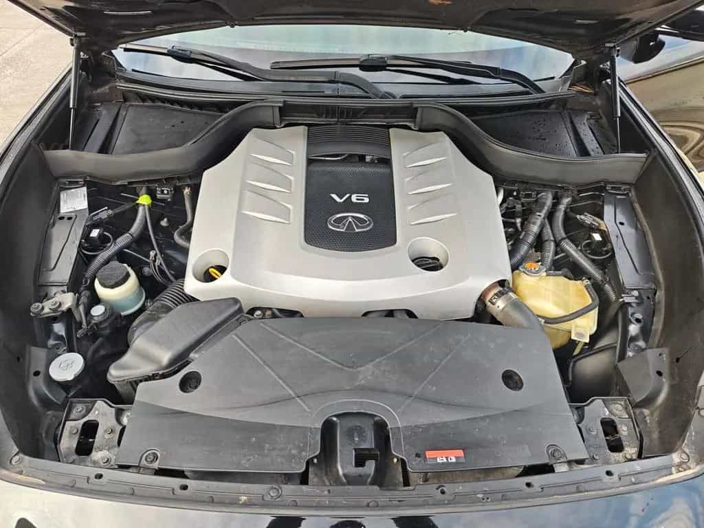 Infiniti QX70 3.0 diesel V6 AT S 03/2015-photo-13