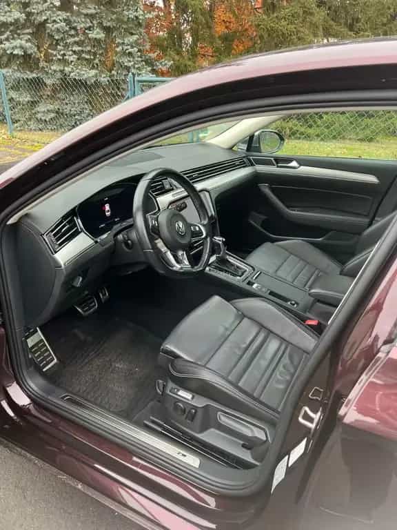 Volkswagen Passat 1.4 TSI ACT DSG Highline R-Line 01/2018-photo-4