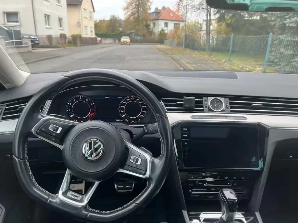 Volkswagen Passat 1.4 TSI ACT DSG Highline R-Line 01/2018-photo-6