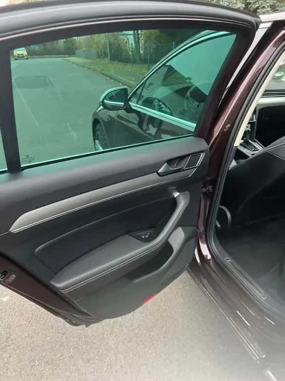 Volkswagen Passat 1.4 TSI ACT DSG Highline R-Line 01/2018-photo-8